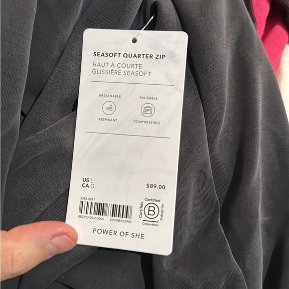 Athleta Seasoft Quarter Zip Sweatshirt // Black - Picture 11 of 11